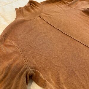 Women’s Tahari Shortsleeved Sweater